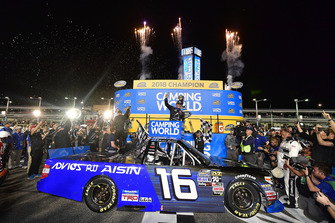 Brett Moffitt, Hattori Racing Enterprises, Toyota Tundra AISIN Group celebrates