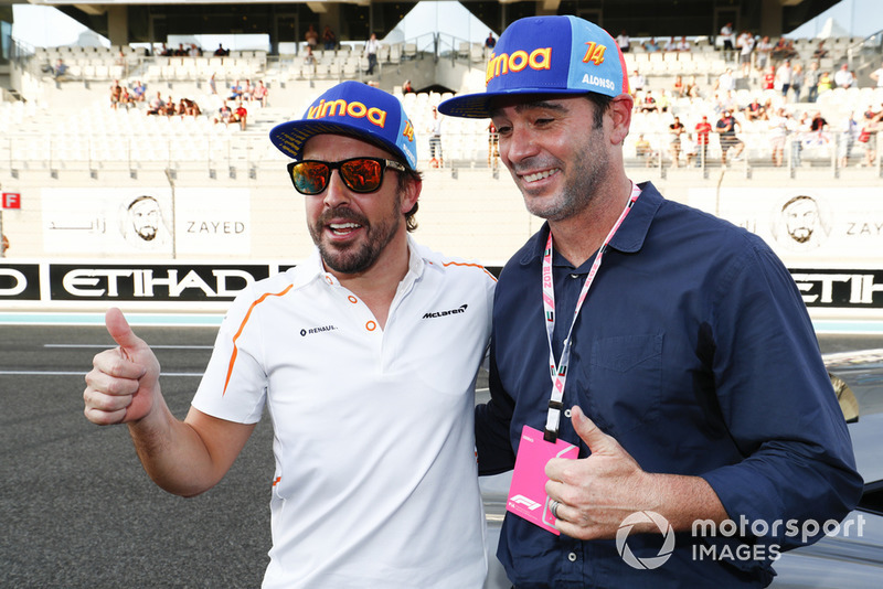Fernando Alonso, McLaren, dan Jimmie Johnson, pembalap NASCAR