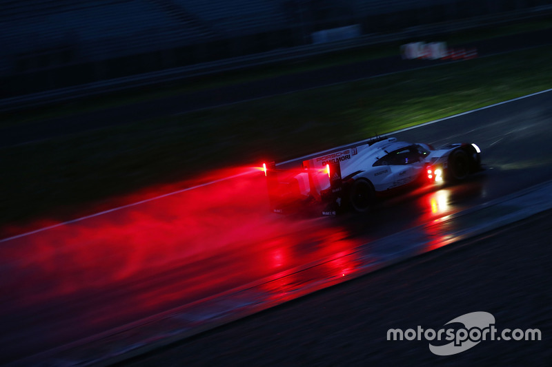 #2 Porsche Team, Porsche 919 Hybrid: Timo Bernhard, Earl Bamber, Brendon Hartley