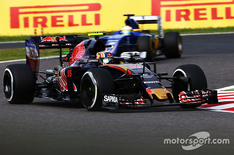 14: Carlos Sainz Jr., Scuderia Toro Rosso STR11