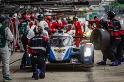 Arrêt au stand : #37 SMP Racing BR01 Nissan: Vitaly Petrov, Viktor Shaytar, Kirill Ladygin