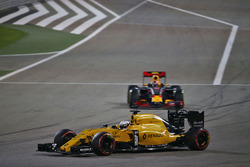 Кевин Магнуссен, Renault Sport F1 Team RS16