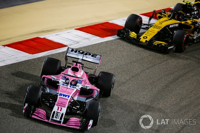 Sergio Perez, Force India VJM11 Mercedes, Carlos Sainz Jr., Renault Sport F1 Team R.S. 18