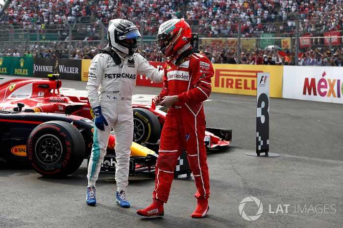 Segundo, Valtteri Bottas, Mercedes AMG F1, tercero, Kimi Raikkonen, Ferrari