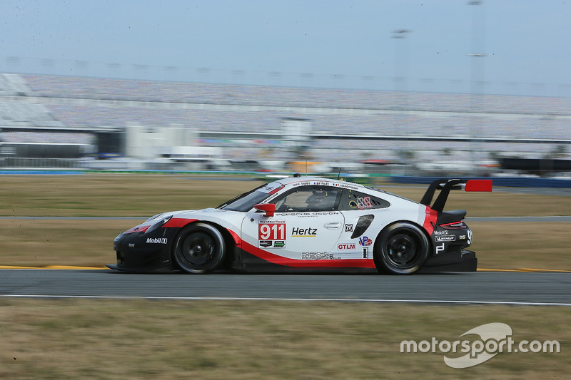 #911 Porsche Team North America Porsche 911 RSR, GTLM: Patrick Pilet, Nick Tandy, Frédéric Makowieck