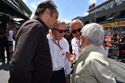 Gerhard Berger, Derek Warwick, Burkhard Hummell, WWP Agency ve Bernie Ecclestone