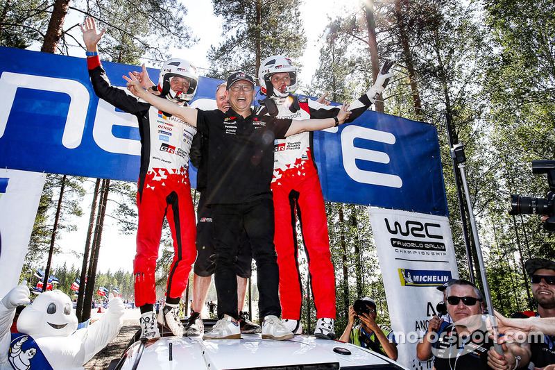 I vincitori Ott Tanak, Martin Järveoja, Toyota Yaris WRC, Toyota Gazoo Racing