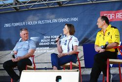 Dave Ryan, Director de carreras de carreras de Manor, Claire Williams, Williams diputado Director, F