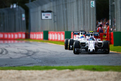 Valtteri Bottas, Williams FW38 conduce sul compagno di squadra Felipe Massa, Williams FW38