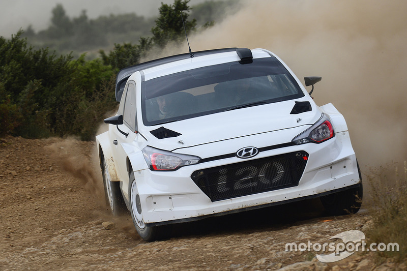 Hyundai i20 WRC 2017 beim Test