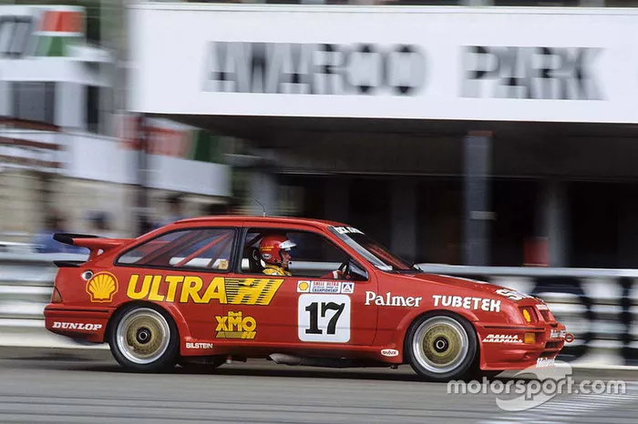 Shell & Dick Johnson Racing