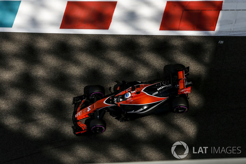 Fernando Alonso, McLaren MCL32