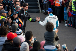 Sébastien Buemi, Renault e.Dams, fête sa deuxième place sur le podium