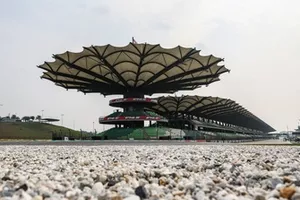 Canlı dereceler: Bahreyn GP 2. antrenman