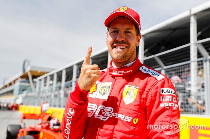 Ganador de la pole Sebastian Vettel, Ferrari