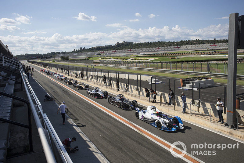 Alexander Sims BMW I Andretti Motorsports, BMW iFE.18, Jose Maria Lopez, Dragon Racing ve Sébastien Buemi, Nissan e.Dams