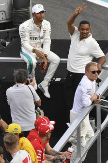 Lewis Hamilton, Mercedes AMG F1, Valtteri Bottas, Mercedes AMG F1 et Will Smith lors de la parade des pilotes