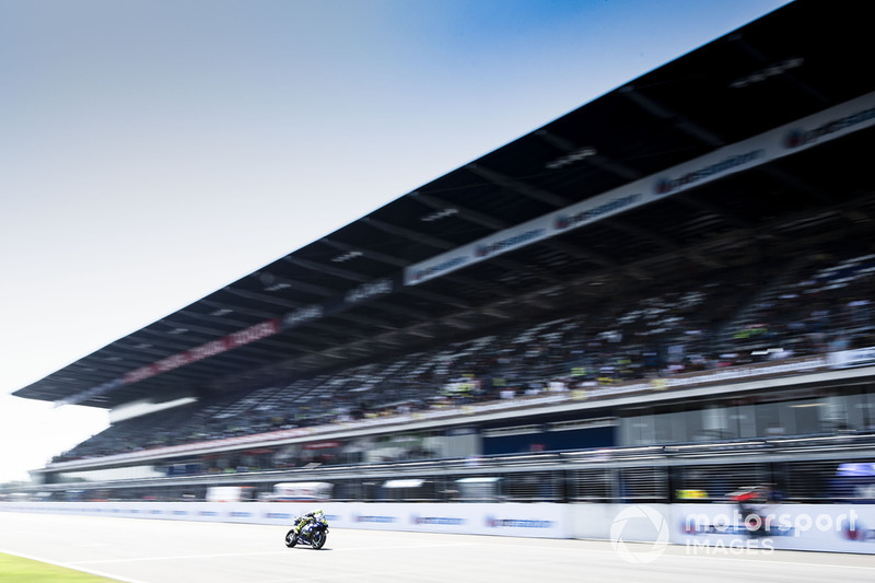Валентино Россі, Yamaha Factory Racing