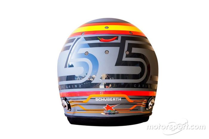 El casco de Carlos Sainz en su debut con McLaren F1 en los test de 2018