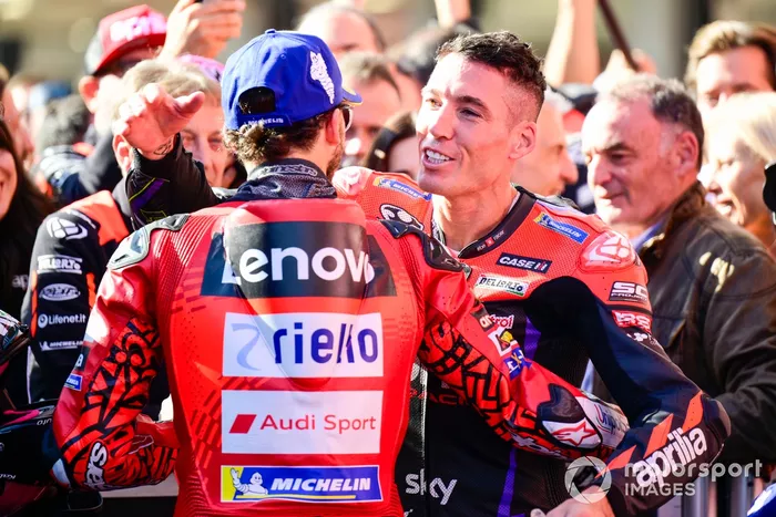 Francesco Bagnaia, Ducati Team, Aleix Espargaro, Aprilia Racing Team