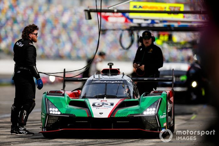 #63 Automobili Lamborghini Squadra Corse Lamborghini SC63: Mirko Bortolotti, Romain Grosjean, Daniil Kvyat, Edoardo Mortara