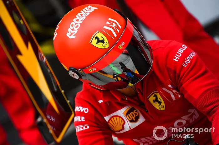 Mecánico de Ferrari