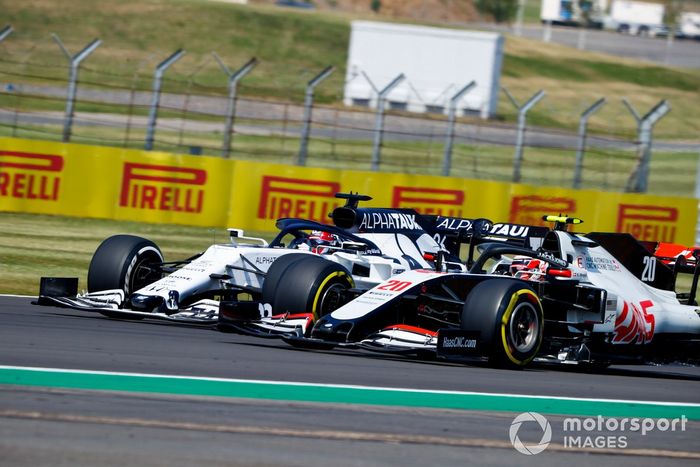 Kevin Magnussen, Haas VF-20, Daniil Kvyat, AlphaTauri AT01