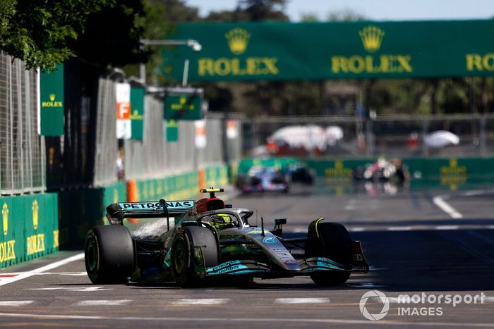 Lewis Hamilton, Mercedes W13