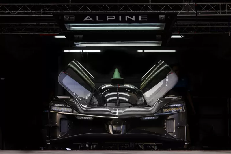 Alpine A424