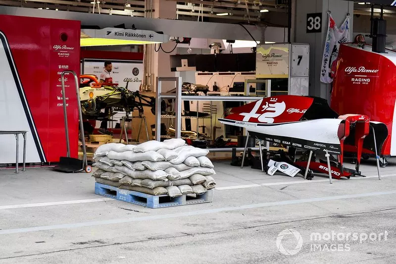 Preparaciones para la llegada del tifón a Suzuka