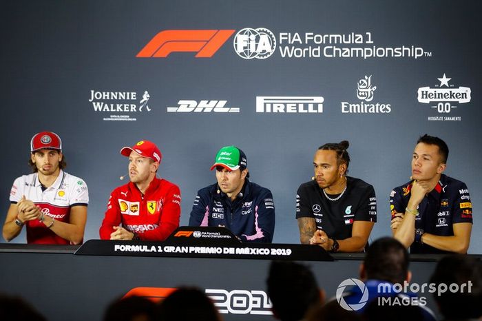 Antonio Giovinazzi, Alfa Romeo Racing, Sebastian Vettel, Ferrari, Sergio Perez, Racing Point, Lewis Hamilton, Mercedes AMG F1 and Alex Albon, Red Bull Racing en rueda de prensa