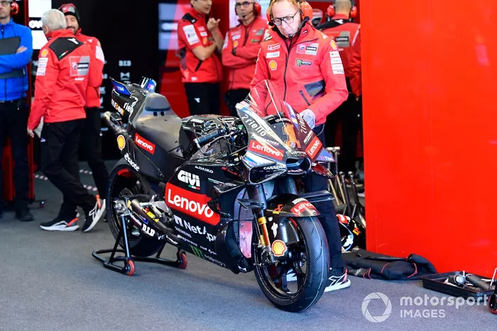 Moto del equipo Ducati
