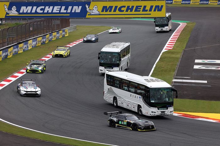 #60 Iron Lynx Mercedes-AMG LMGT3: Andrew Gilbert, Lorcan Hanafin, Fran Rueda