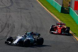 Lance Stroll, Williams FW40, Sebastian Vettel, Ferrari SF70H