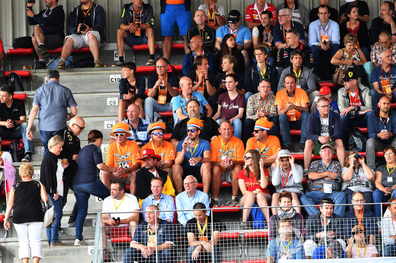 Max Verstappen, Red Bull Racing fans