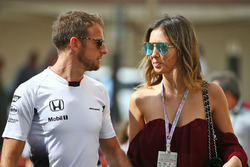 Jenson Button, McLaren avec sa compagne Brittny Ward