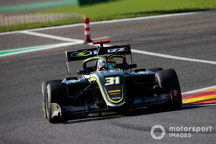 Logan Sargeant, Carlin Buzz Racing