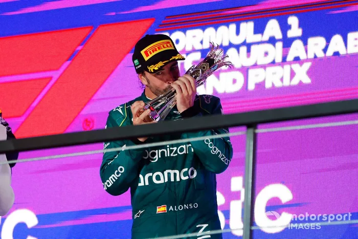 100- Fernando Alonso, 3º en el GP de Arabia Saudí 2023 con Aston Martin
