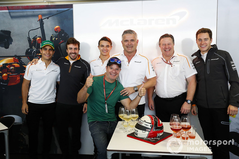 Gil de Ferran, Sporting Director, McLaren, celebrates his birthday with L-R: Sergio Sette Camara, Fernando Alonso, McLaren, Lando Norris, McLaren, Rubens Barrichello, Zak Brown, Executive Director, McLaren Technology Group, and Stoffel Vandoorne, McLaren