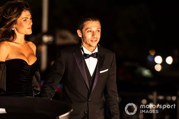 Valentino Rossi, Yamaha Factory Racing et sa petite amie