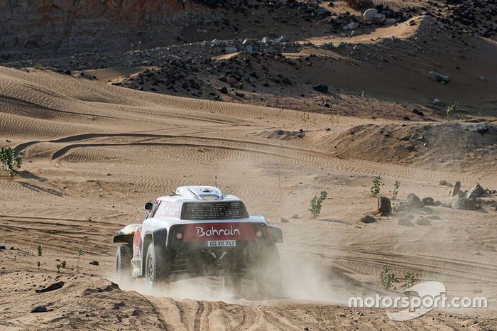 #302 JCW X-Raid Team: Stephane Peterhansel, Paulo Fiuza