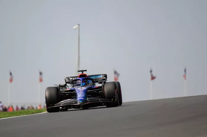 Alex Albon, Williams FW44