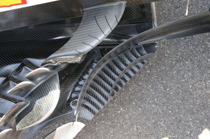 Pontones del Alfa Romeo Racing C38