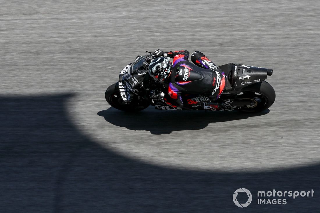 Lorenzo Savadori, Aprilia Racing