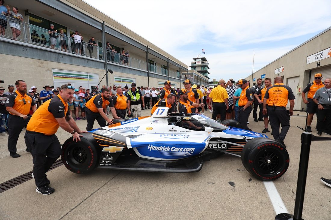 Kyle Larson, Flecha McLaren