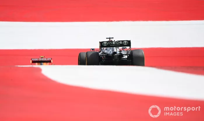 Lewis Hamilton, Mercedes W12