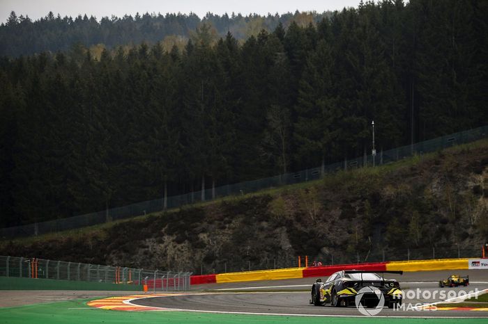#66 Iron Lynx Ferrari 488 GTE EVO: Claudio Schiavoni, Andrea Piccini, Matteo Cressoni 