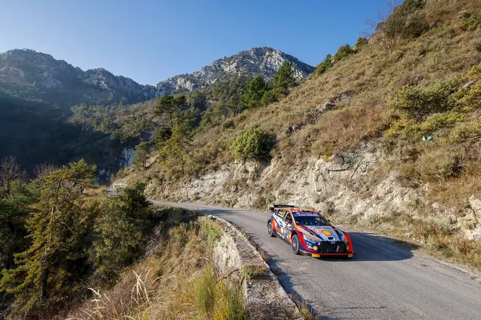 Oliver Solberg, Elliott Edmondson, Hyundai Shell Mobis World Rally Team Hyundai i20 N Rally1