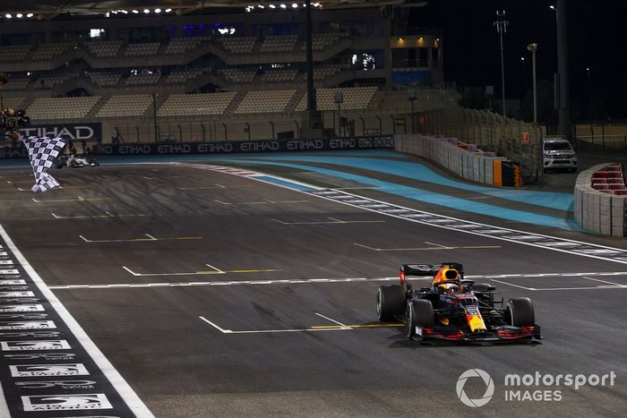 Max Verstappen - Red Bull Racing RB16 - GP de Abu Dhabi 2020