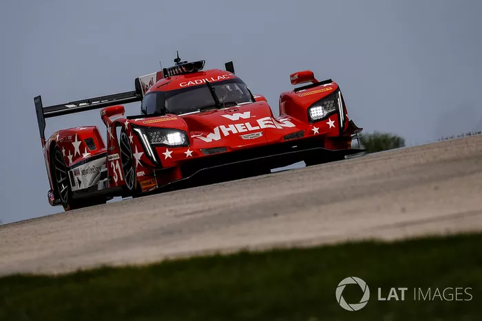 #31 Action Express Racing Cadillac DPi, P - Eric Curran, Felipe Nasr